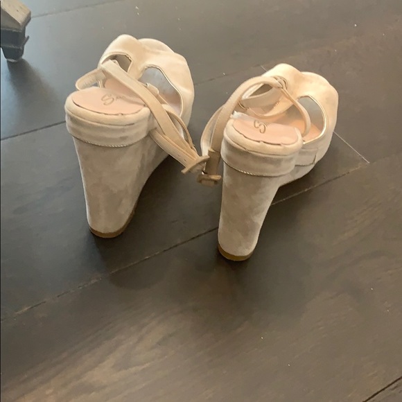 Wedges - Picture 3 of 5